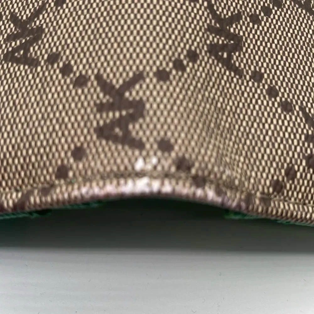 Anne Klein Slim Bi-Fold Wallet Card Holder Beige Brown Monogram Snap closure